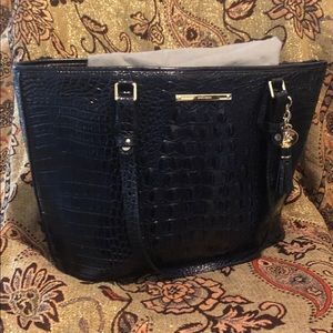 Brahmin Medium Asher Tote. Genuine leather.